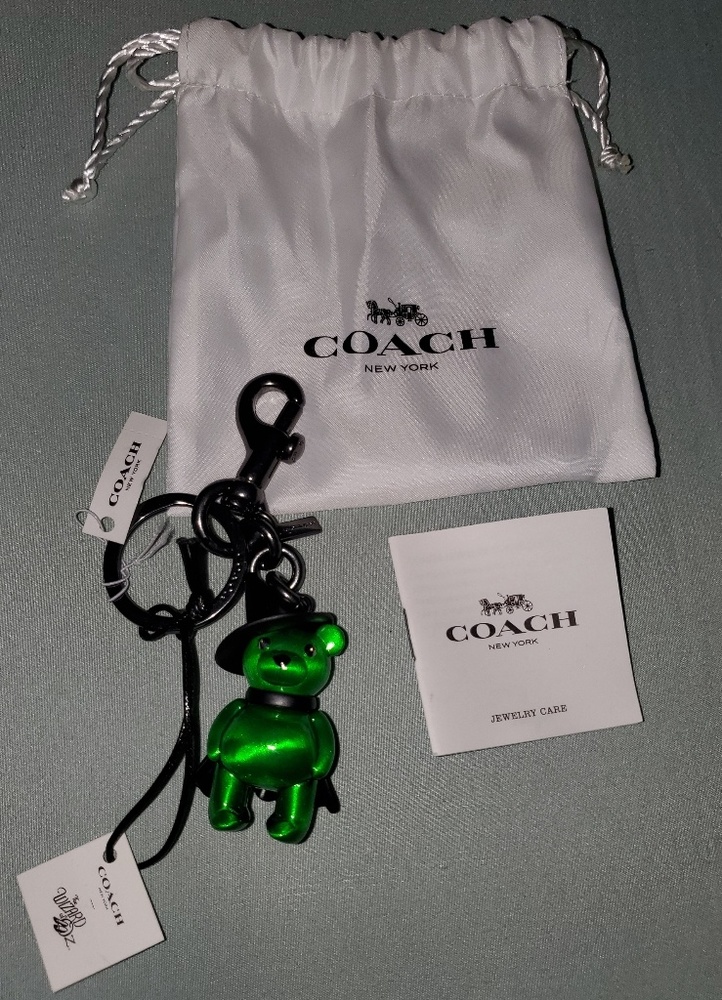 Coach Wizard of Oz Bear